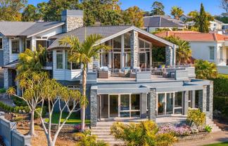 1 Centennial Place, Campbells Bay