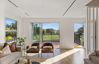 2/1 Matipo Road, Mairangi Bay