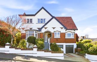 4 Carnarvon Street, Belleknowes