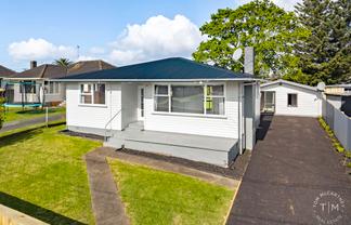 38 Tyrone Street, Otara