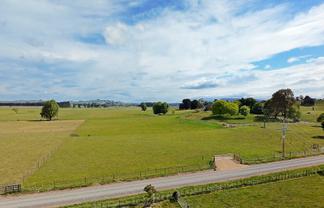 96A, B, C, Farm Road, Waipukurau