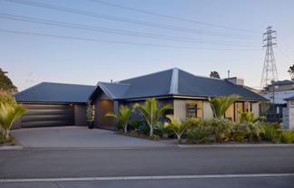 1971 Egmont Road, Egmont Village