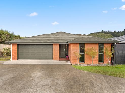 17 Ormrod Grove, Riverstone Terraces