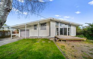 57 Waite Street, Featherston
