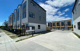 19/8 Arney Road, Ranui