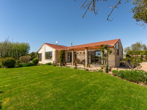 550 Fairview Road, Hadlow