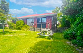 1 Chedworth Avenue, Bishopdale