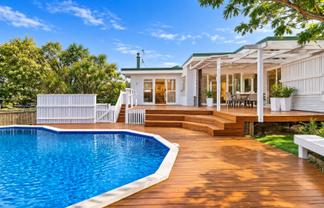 8 Sartors Avenue, Northcross