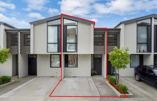7/4163 Great North Road, Glen Eden