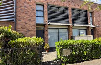 6B Wynne Gray Avenue, Stonefields