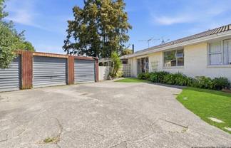 2/15 Phoenix Place, Papatoetoe