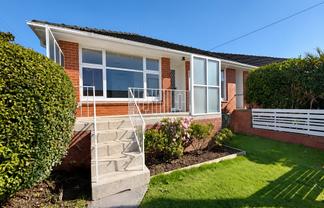 12a Dorchester Rd, Meadowbank