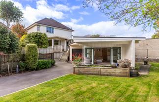 15 Hatton Street, Karori