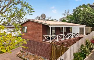 14A Penton Road, Stanmore Bay