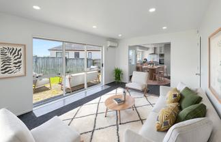 16 Valderama Drive, Flat Bush