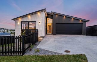 97 Skulander Crescent, Millwater