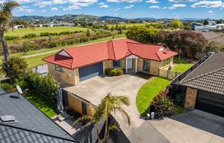 28 Nicole Place, Papamoa