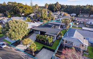 21 Lawrence Crescent, Hillpark
