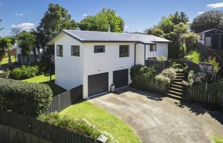 18 Dunton Drive, Welcome Bay