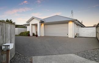 93 Valley Road, Pukekohe