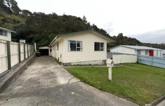 21 Tiroiti Grove, Stokes Valley