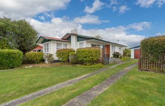 23 Beech Crescent, Hillcrest