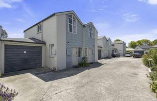 4/25 Humboldt Street, Sydenham