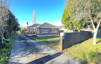 16 Tindall Crescent, Otara