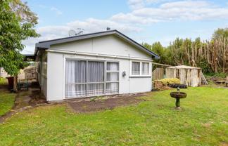 17 Martin Road, Papatawa