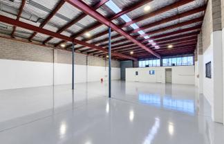 REFURBISHED MANUKAU INDUSTRIAL 312M²
