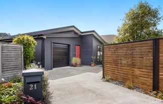 21 Jessie Donald Way, Avalon