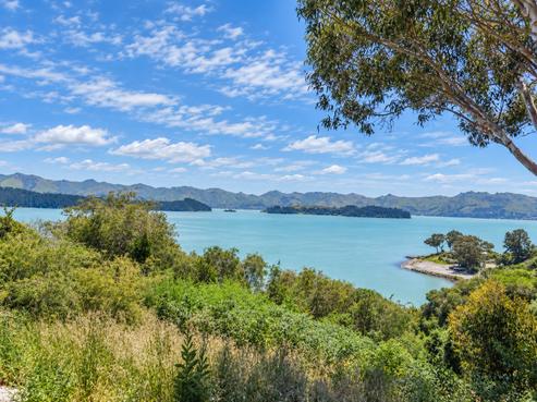 33 Andersons Road, Charteris Bay