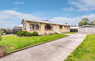 3 Rosamund Place, HALSWELL