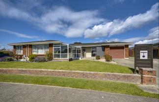 1 Skerrett Crescent, Tamatea