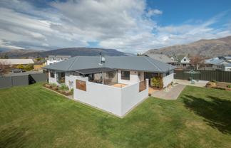 51 Mt Iron Drive, Wanaka