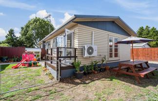 4b Mihipeka Grove, Turangi