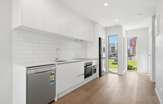 29 Te Ara Wai, Mangere East