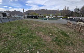 Waitaki Drive East, Otematata