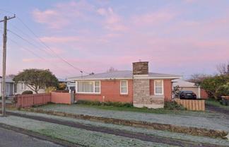 35 Egmont Street, Hawera