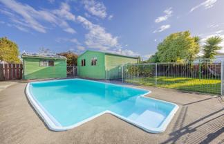 19 Howard Road, Taradale