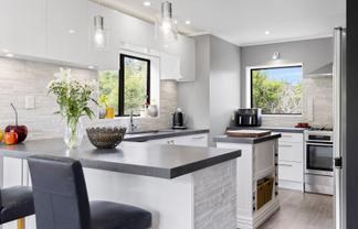 15 Henry Hill Road, Hilltop