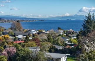 15 Henry Hill Road, Hilltop