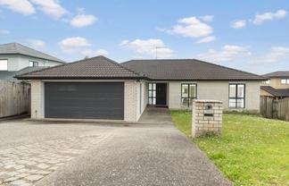 12 Black Teal Close, Unsworth Heights