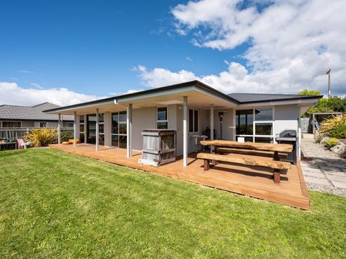 75 Mapua Drive, Mapua