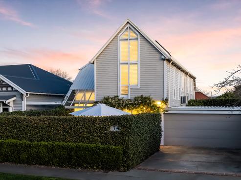 74 Office Road, Merivale