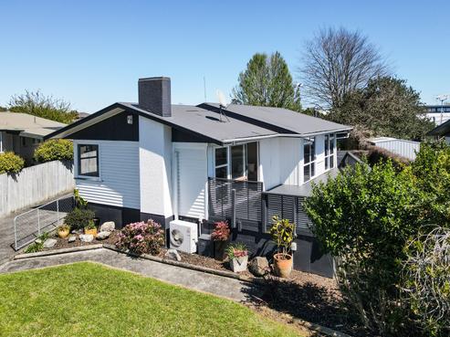 27 Joanna Place, Deanwell