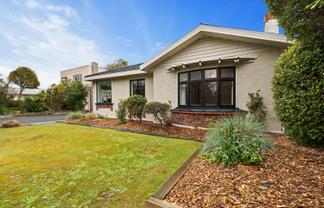 1/223 Queens Drive, Windsor