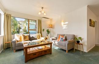 5/16 Henderson Street, Karori