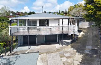 16 Flounder Point Road, Stillwater