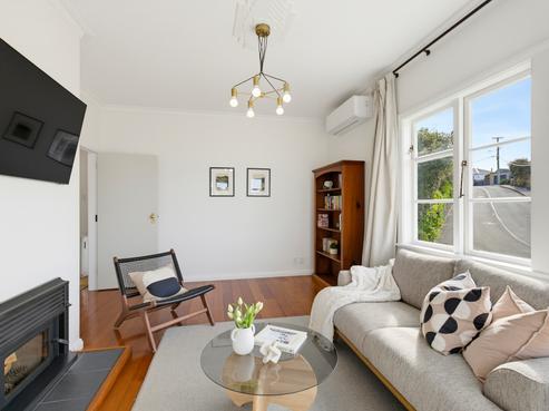 2 Woodland Road, Johnsonville